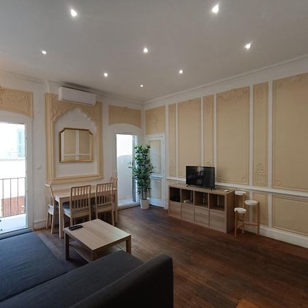 Appartements Et Studio Renoves En 2022, Intra Muros Aviñón Exterior foto