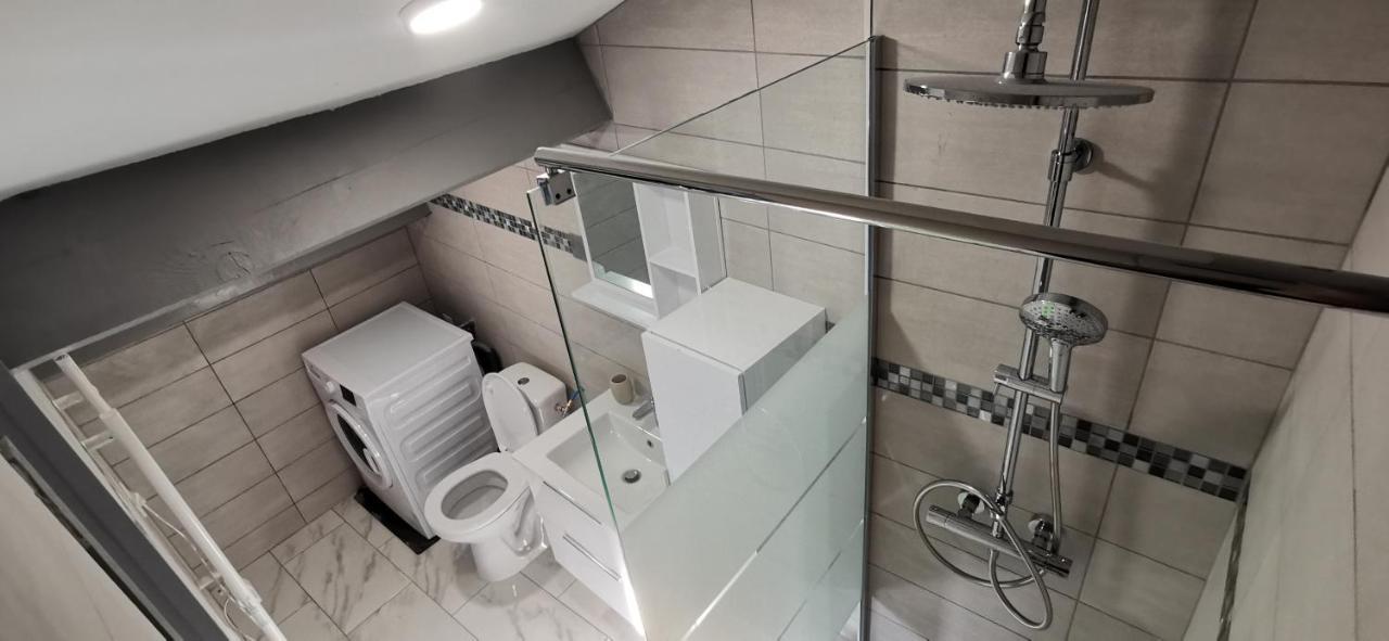 Appartements Et Studio Renoves En 2022, Intra Muros Aviñón Exterior foto