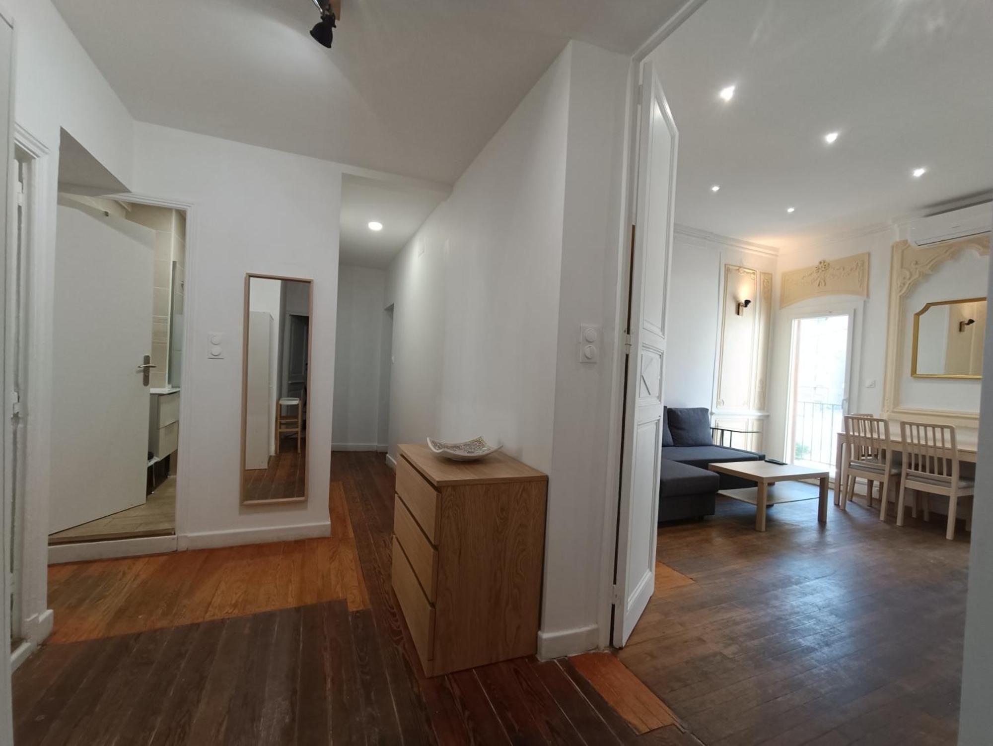 Appartements Et Studio Renoves En 2022, Intra Muros Aviñón Exterior foto